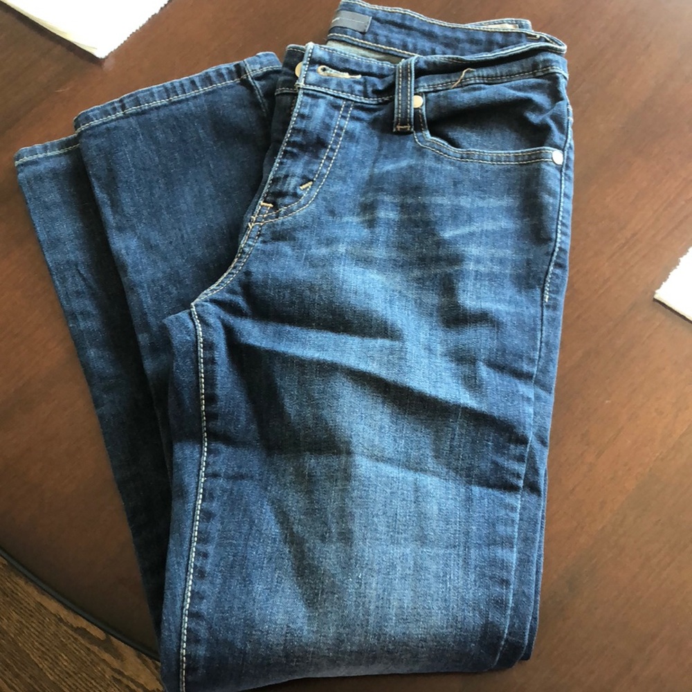 Levis